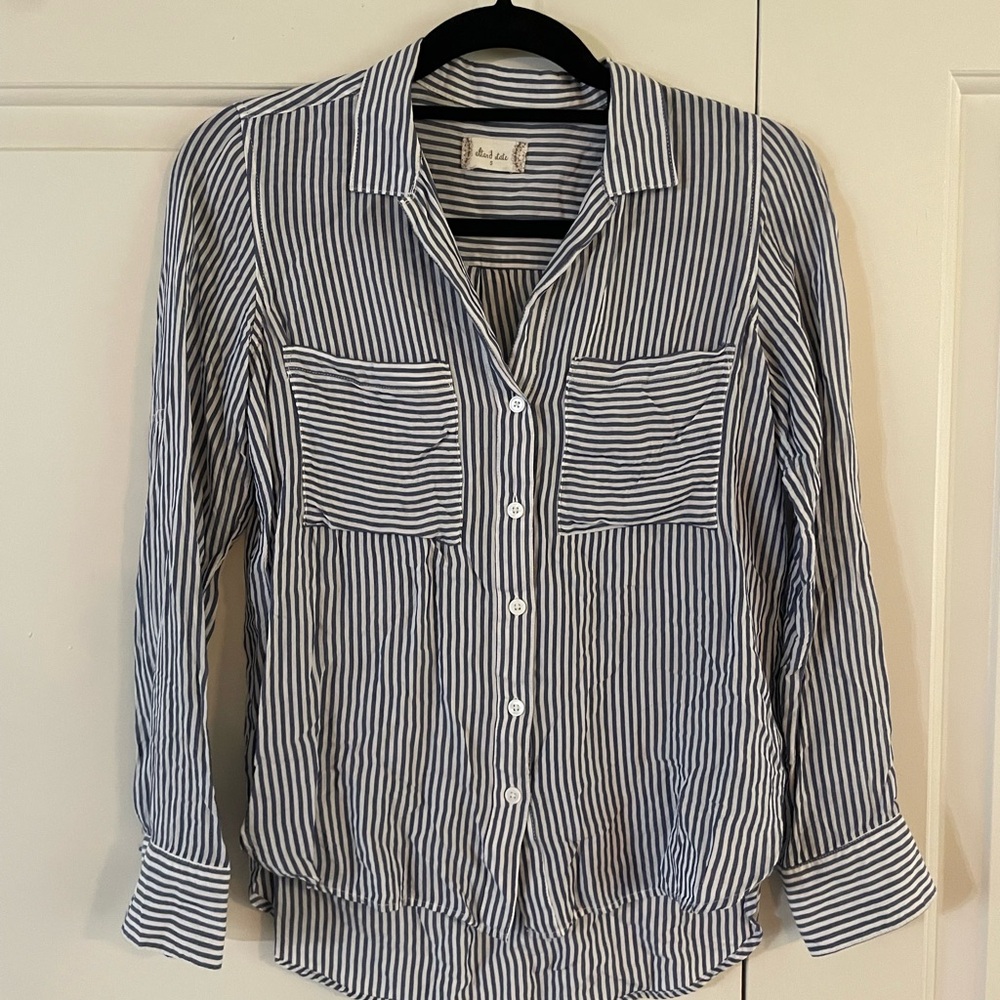 Altar’d State Blue and White Striped Long Sleeve Button Down Shirt Size Small